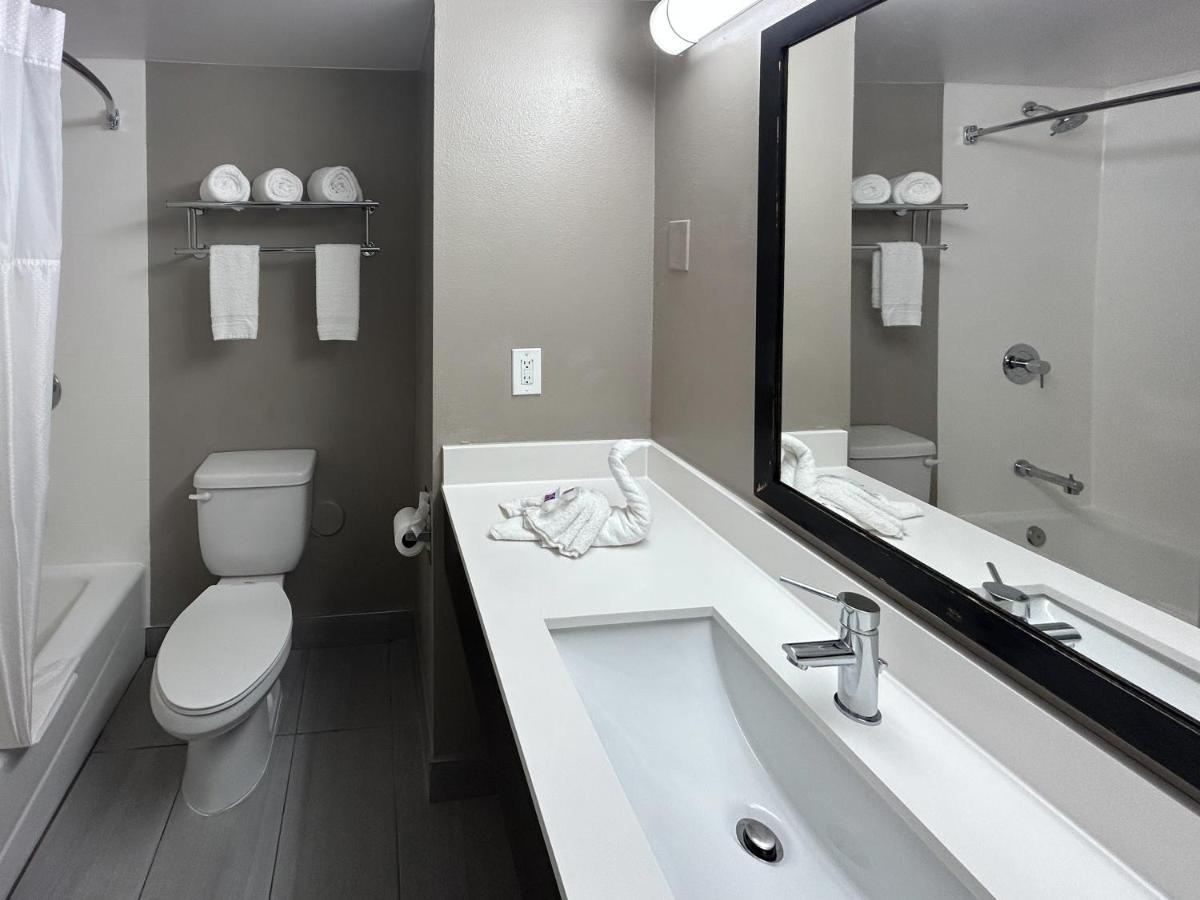 Studio 6 Suites Carson, Ca Eksteriør billede