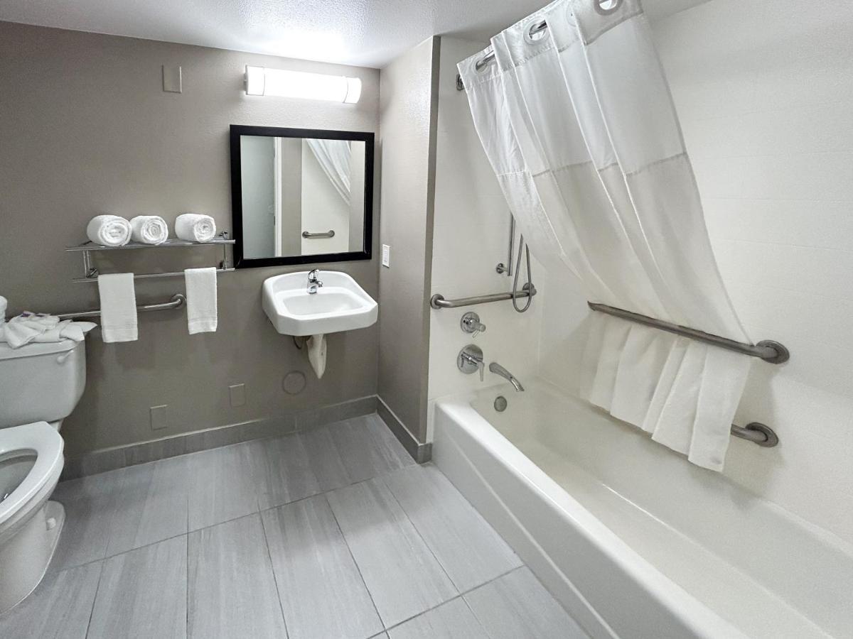 Studio 6 Suites Carson, Ca Eksteriør billede